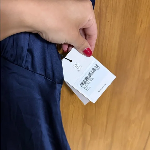 Reformation Pernille Silk Dress
$398
Navy - Picture 3 of 5